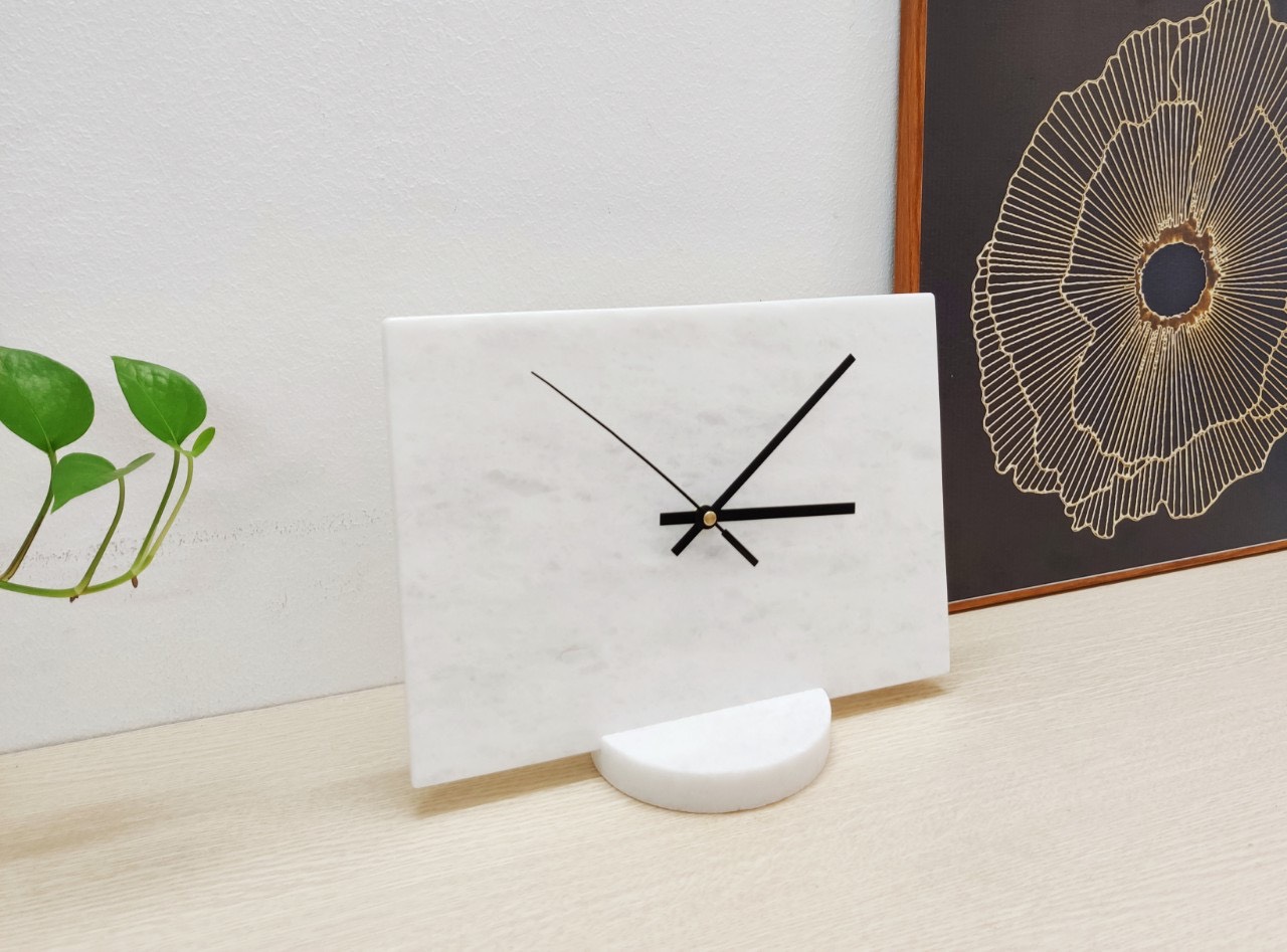 Mẫu đồng hồ đá 2